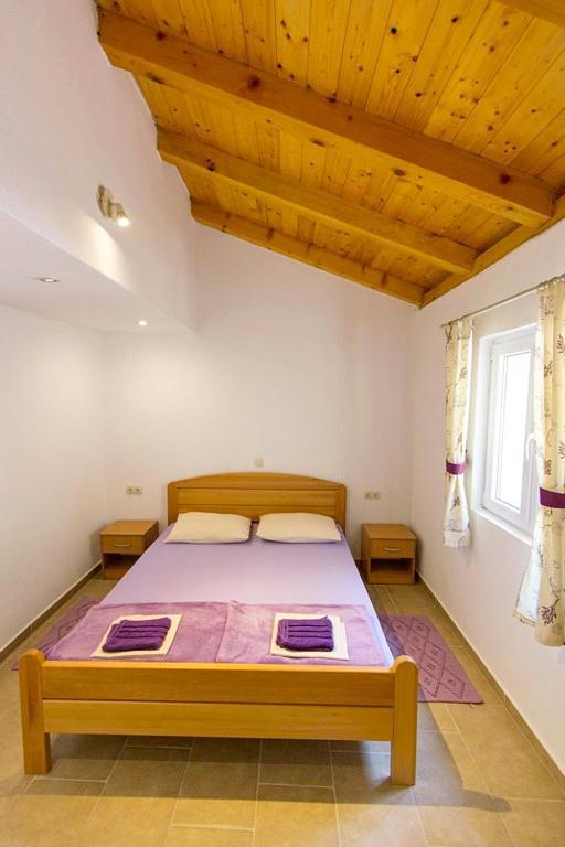 Seaside Secluded Apartments Cove Skozanje, Hvar - 5713 Gdinj Dış mekan fotoğraf